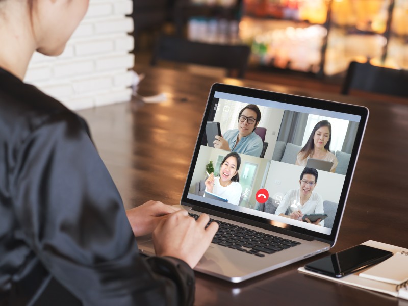  イーオンホールディングス株式会社（完全在宅）の契約社員 企画・広報・事業企画 教育の求人情報イメージ1