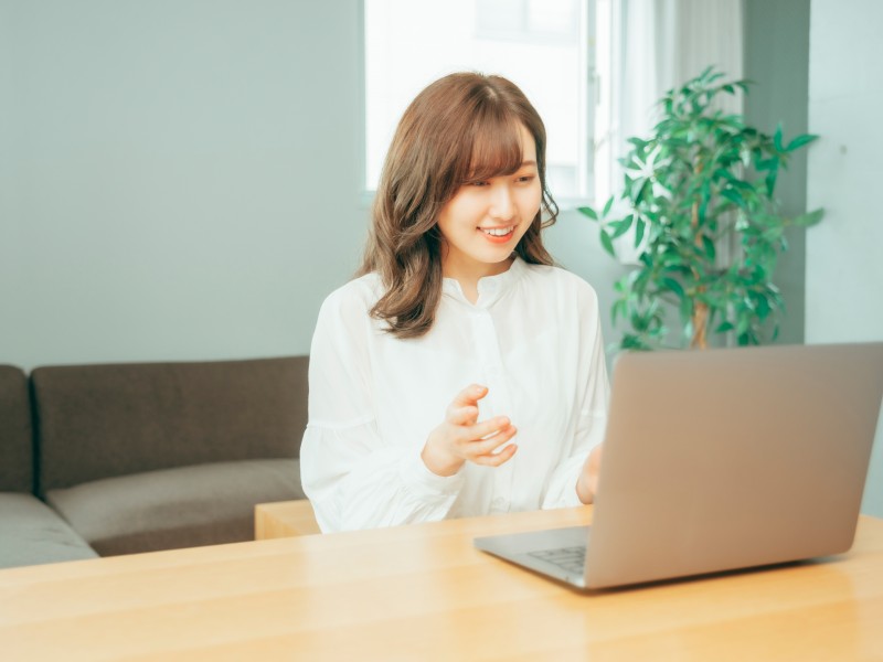  イーオンホールディングス株式会社（完全在宅）の契約社員 その他営業系職種 販売・サービス その他 教育の求人情報イメージ1