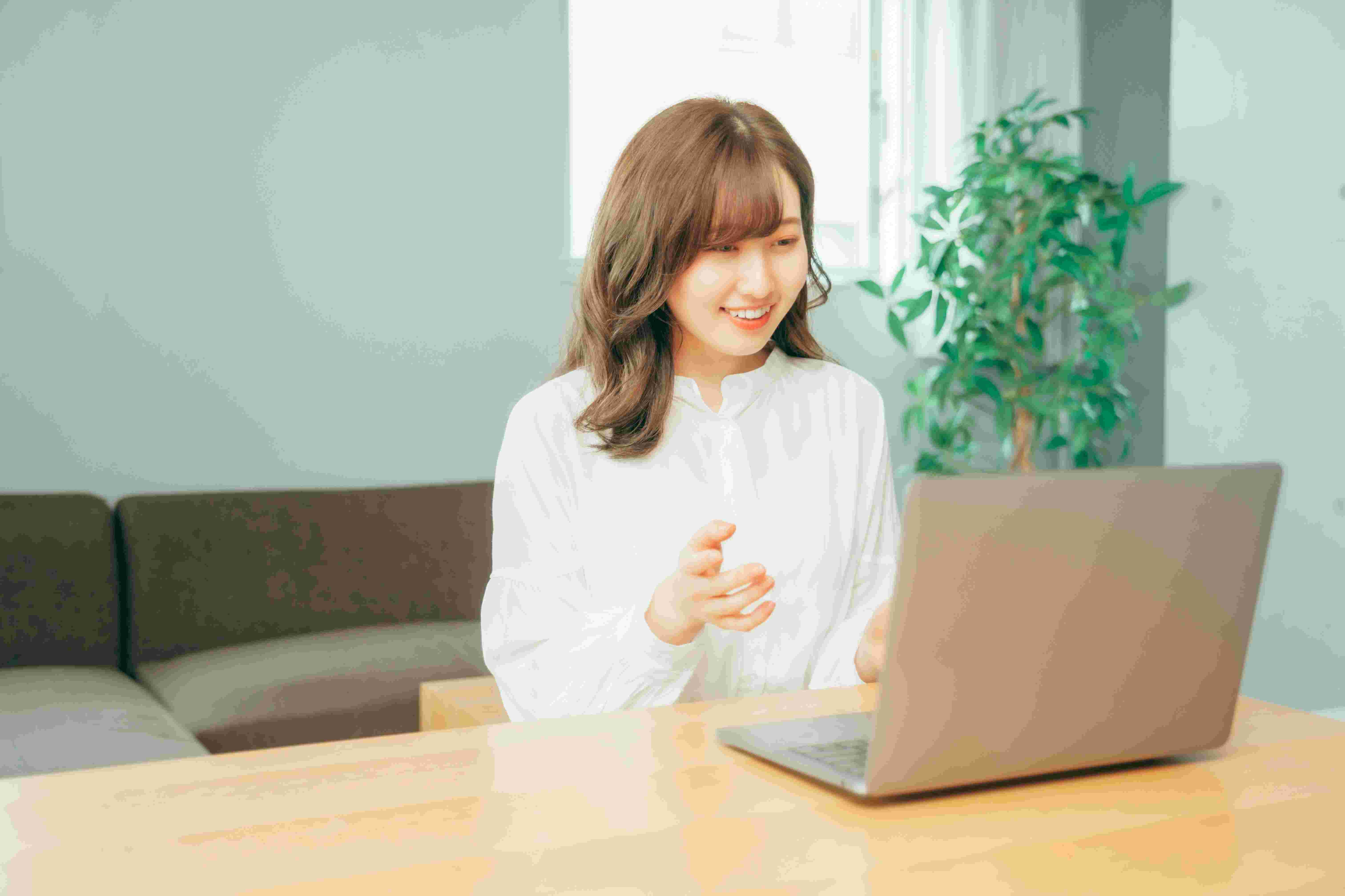 大手不動産グループ管理会社の契約社員 一般事務・営業事務 建設・不動産求人イメージ